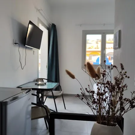 Bluejsuite Inn *